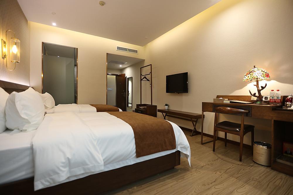 James Joyce Coffetel Hotel Guangzhou Baiyun Street North Branch Exterior photo